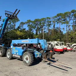 2015 Genie GTH-844 Forklift