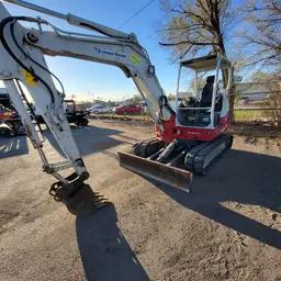 2018 Takeuchi TB260 Mini Excavator