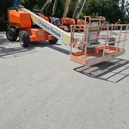 2017 JLG 600S Boom Lift