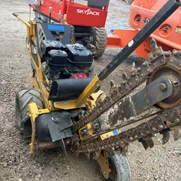 2016 Vermeer RTX100 Walk-Behind Trencher