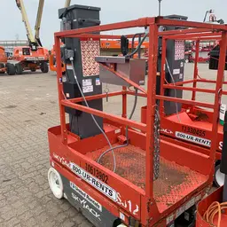 2017 Skyjack SJ12 Self-Propelled One-Person Lift