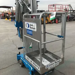 2018 Genie AWP-30SDC Pusharound Lift