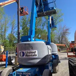 2014 Genie Z-45/25J DC Articulating Boom Lift
