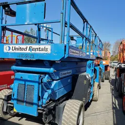 2015 Genie GS-4390 RT Rough Terrain Scissor Lift