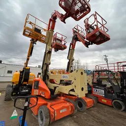 2012 JLG E400AJPN Articulating Boom Lift