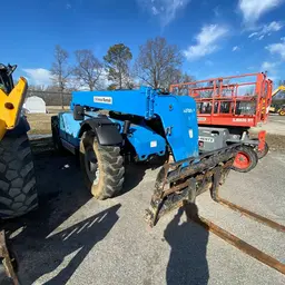 2015 Genie GTH-844 Forklift