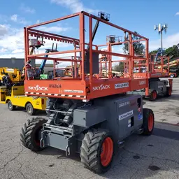 2017 Skyjack SJ6826RT Rough Terrain Scissor Lift