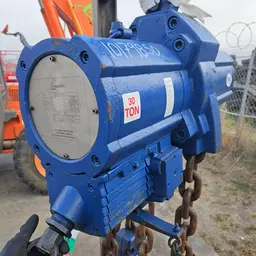 2013 JD NEUHAUS PROFI 30T Hoist