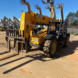 2015 JCB 507-42 Forklift