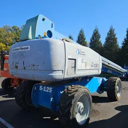 2015 Genie S-125 Boom Lift