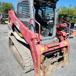 2017 Takeuchi TL10V2-CR Track Loader