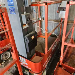 2016 Skyjack SJ12 Self-Propelled One-Person Lift