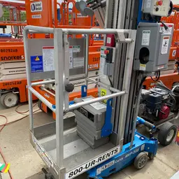 2018 Genie AWP-30SDC Pusharound Lift