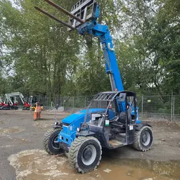2017 Genie GTH-5519 Forklift