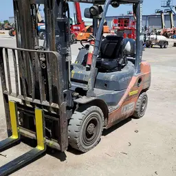 2016 Toyota 8FGU25 Warehouse Forklift