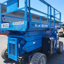 2017 Genie GS-4390 RT Rough Terrain Scissor Lift