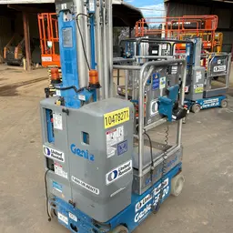 2016 Genie GR-20 Self-Propelled One-Person Lift