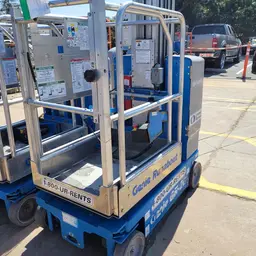 2016 Genie GR-20 Self-Propelled One-Person Lift
