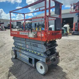 2015 Skyjack SJIII3226 Scissor Lift
