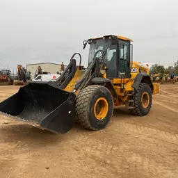 2017 JCB 427HT Wheel Loader