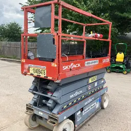 2015 Skyjack SJIII3226 Scissor Lift