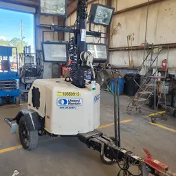 2017 Terex RL4V2 Towable Light Tower