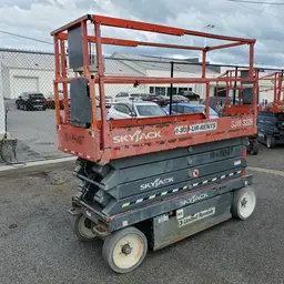 2016 Skyjack SJIII3226 Scissor Lift