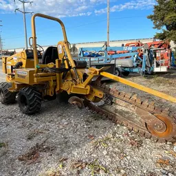 2016 Vermeer RTX450 Ride-On Trencher