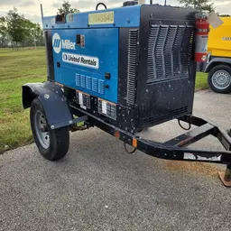 2020 Miller Welders Big Blue 300R Welder