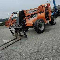 2016 SKYTRAK 6042 Forklift