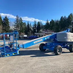 2016 Genie S-40 Boom Lift