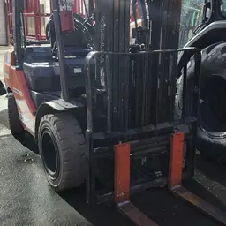 2018 Toyota 8FGU30 Warehouse Forklift