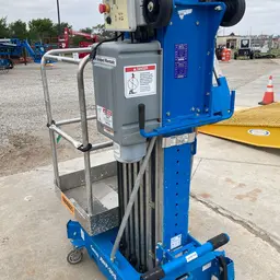 2018 Genie AWP-30SAC Pusharound Lift