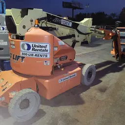 2014 JLG E400AJPN Articulating Boom Lift