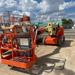2015 JLG E400AJPN Articulating Boom Lift