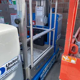 2016 Genie GR-20 Self-Propelled One-Person Lift