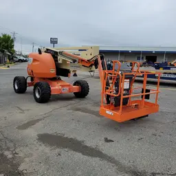 2015 JLG 450AJ Articulating Boom Lift