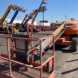 2013 JLG 400S Boom Lift