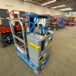 2017 Genie GR-15 Self-Propelled One-Person Lift
