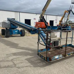 2015 Genie S-85 Boom Lift