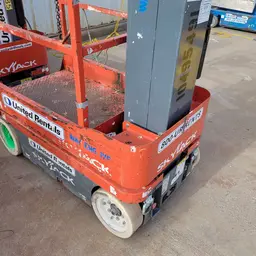 2016 Skyjack SJ12 Self-Propelled One-Person Lift