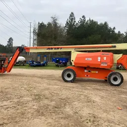 2015 JLG 800AJ Articulating Boom Lift