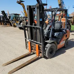 2016 Toyota 8FDU25 Warehouse Forklift