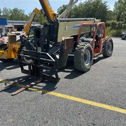 2016 JLG 1055 Forklift
