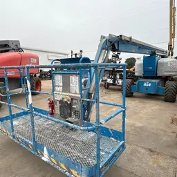 2013 Genie Z-80/60 Articulating Boom Lift