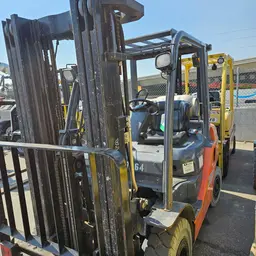 2018 Toyota 8FGU25 Warehouse Forklift