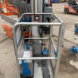 2018 Genie AWP-30SDC Pusharound Lift
