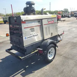 2019 Lincoln Electric VANTAGE 549 Welder