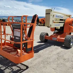 2014 JLG 450AJ Articulating Boom Lift