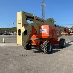 2015 JLG 800AJ Articulating Boom Lift
